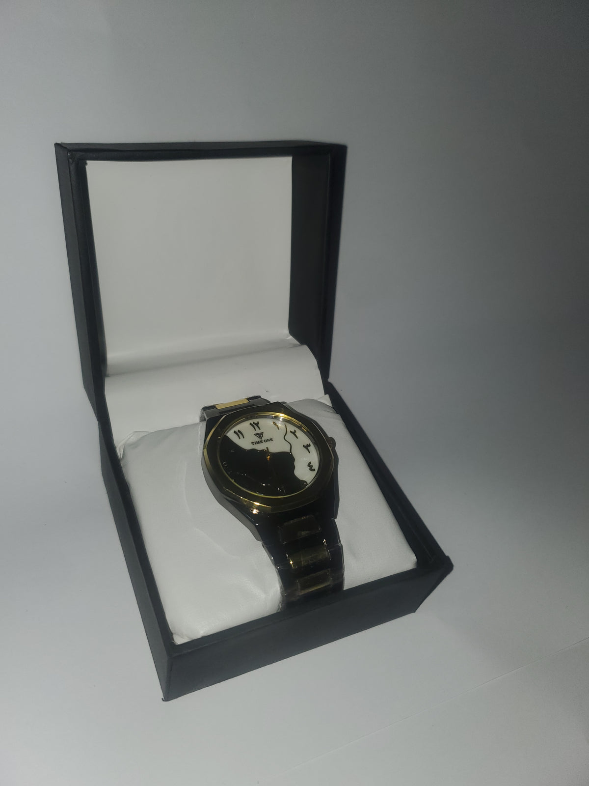 Time One Luxury Arabic Dial Stainless Steel Wrist Watch