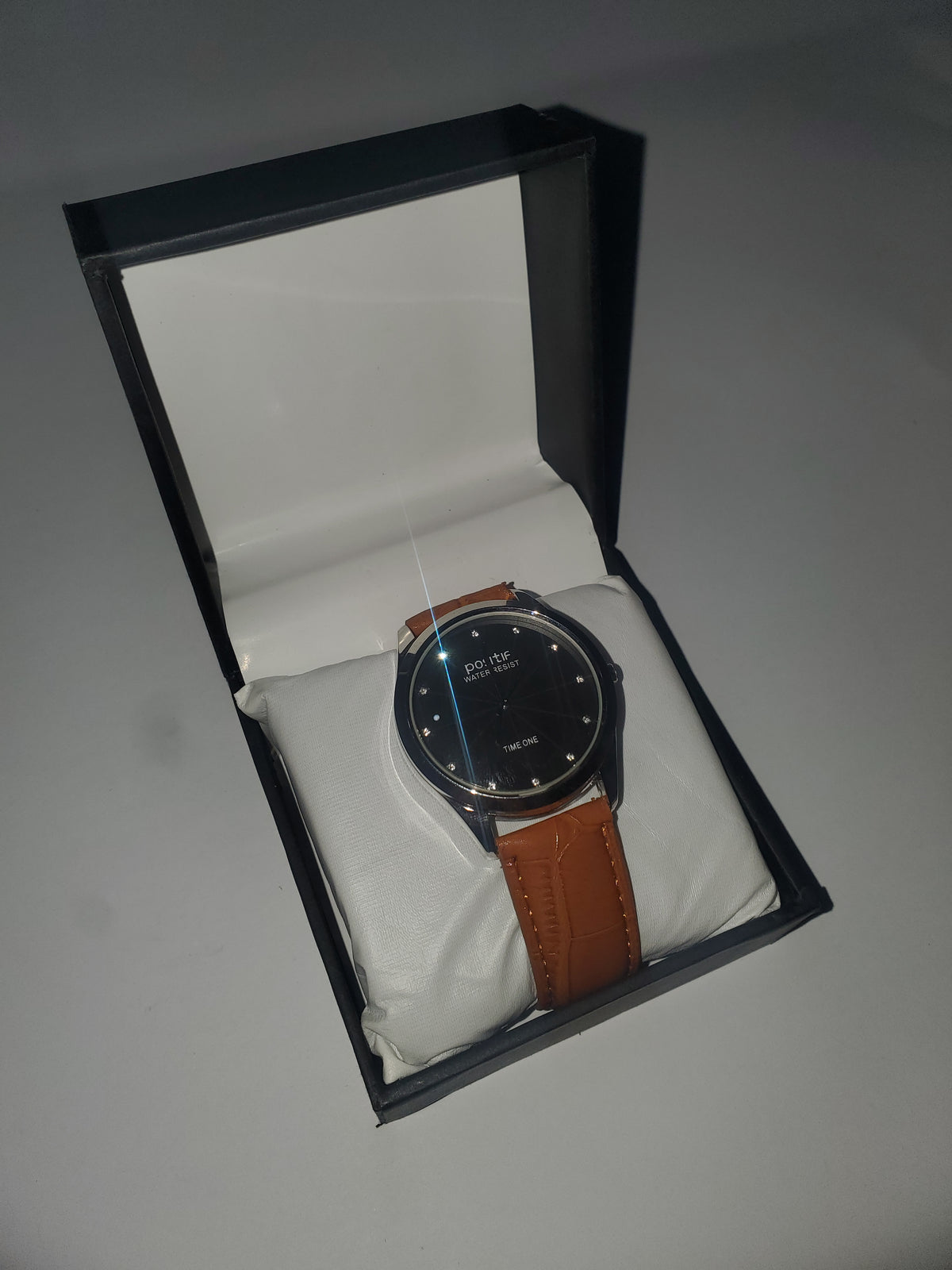 Time One "Positive" Elegant Men's Leather Strap Wrist Watch