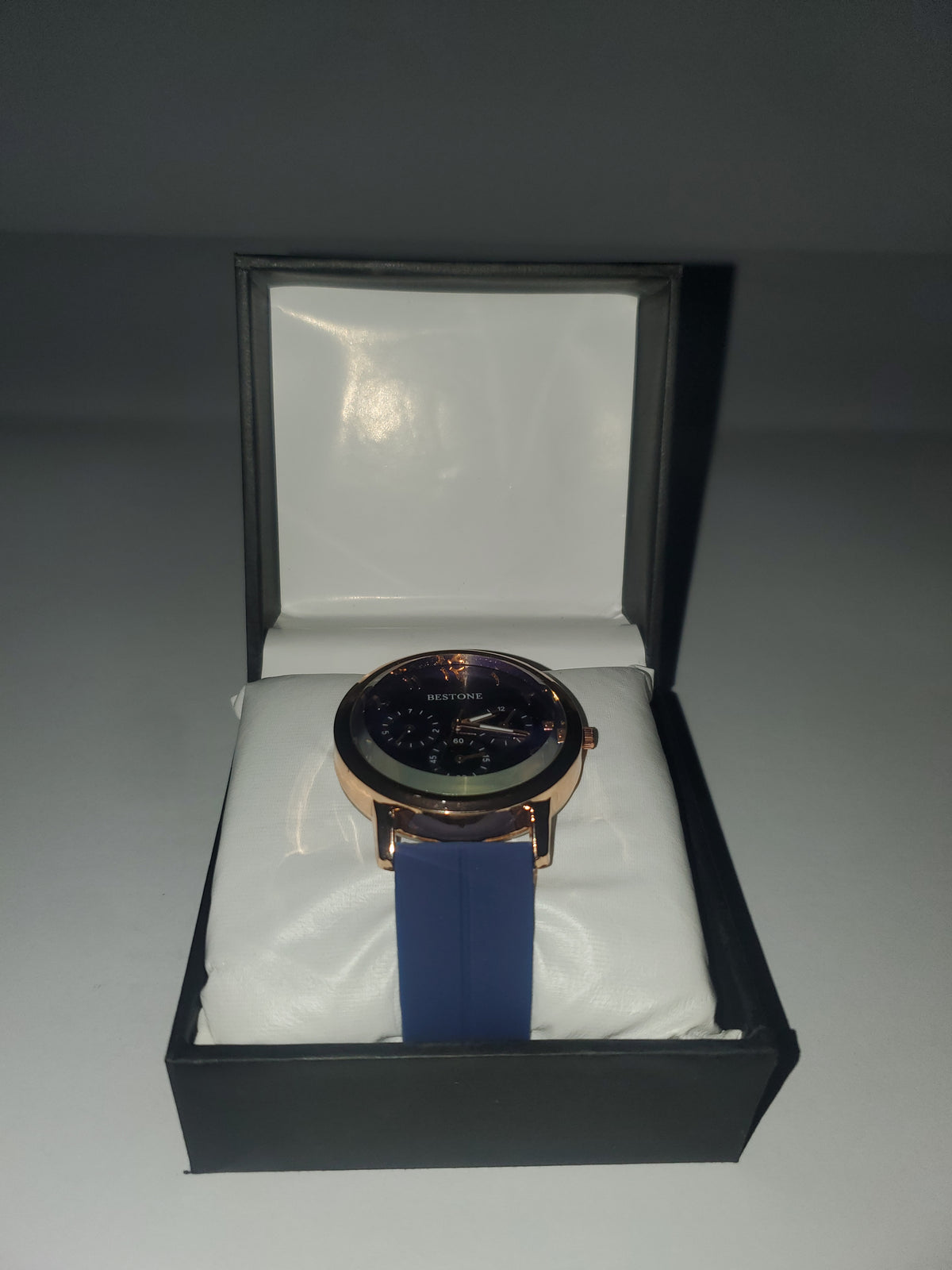 BESTONE Premium Casual Silicone Strap Quartz Watch