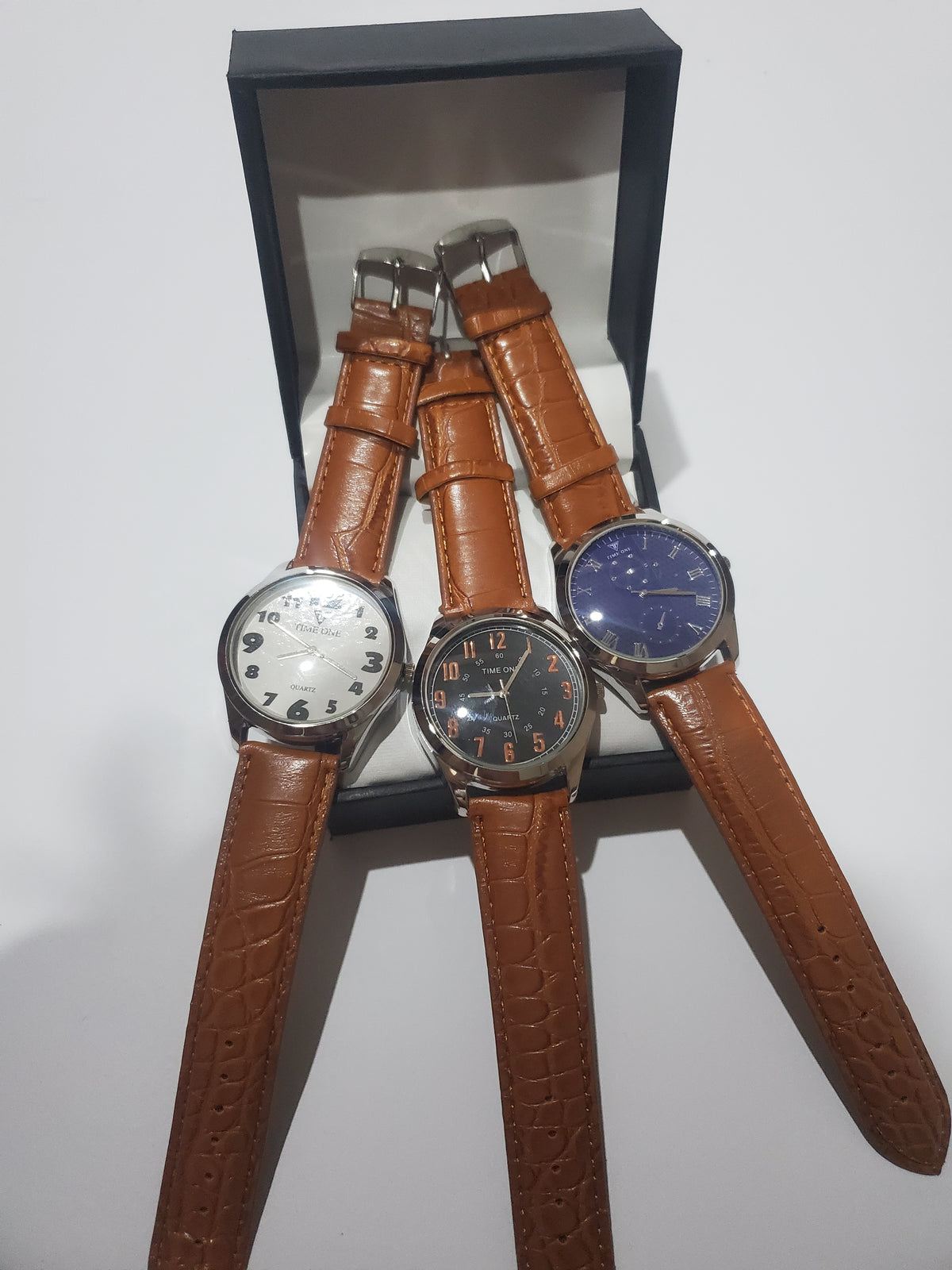 TIME ONE Classic Brown Leather Strap Men's Analog Quartz Watch
